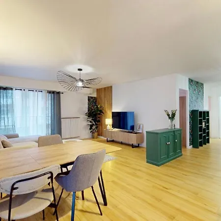 Appartement Cosy, 1 Bedroom Near Port Nice