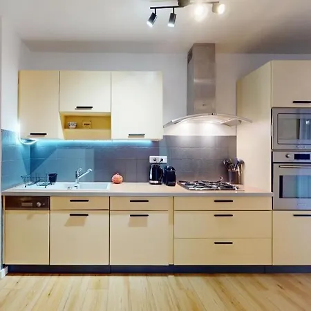 شقة Cosy, 1 Bedroom Near Port *
